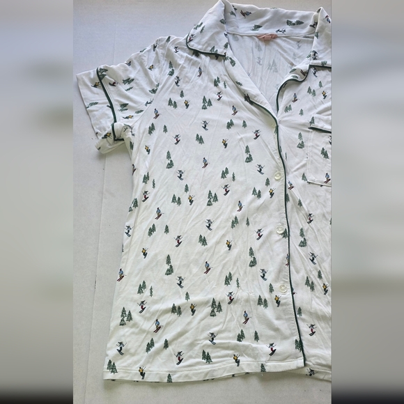 Eberjay Pajama Set - Picture 2 of 16